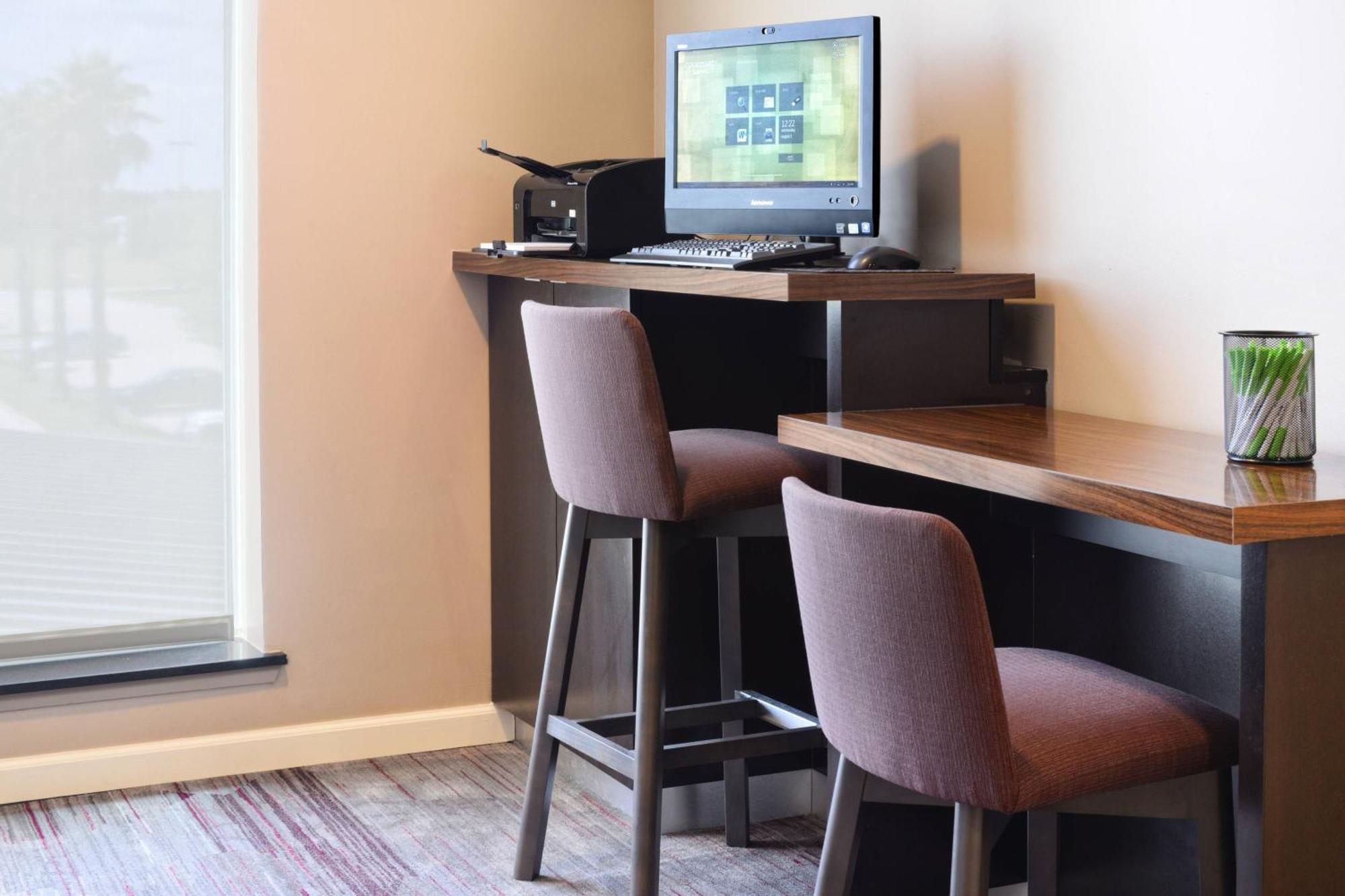 Courtyard Marriott Houston Pearland Hotell Eksteriør bilde