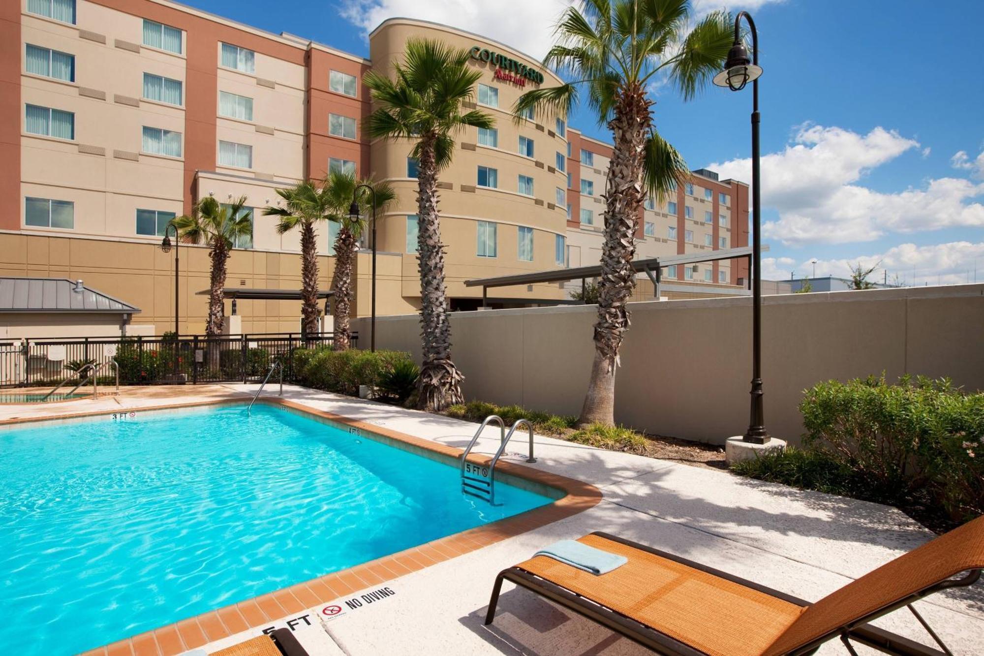 Courtyard Marriott Houston Pearland Hotell Eksteriør bilde
