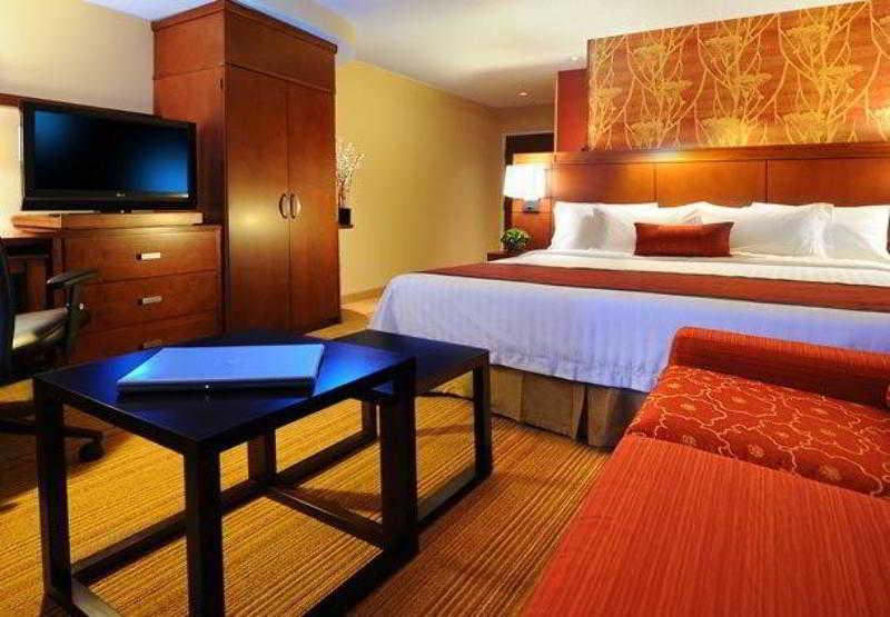 Courtyard Marriott Houston Pearland Hotell Rom bilde